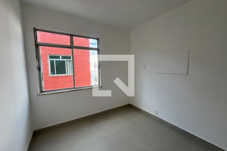 Quarto 1 de apartamento à venda com 2 quartos, 56m² em Jardim Guanabara, Rio de Janeiro
