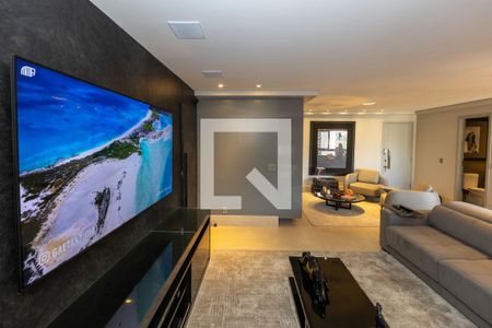 Sala de TV de apartamento para alugar com 3 quartos, 160m² em Vale do Sereno, Nova Lima