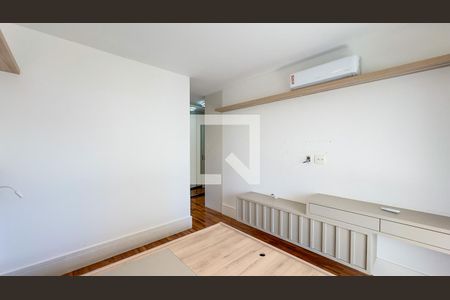 Suíte de apartamento para alugar com 4 quartos, 147m² em Vila Gertrudes, São Paulo