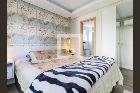 Suíte de apartamento para alugar com 3 quartos, 128m² em Passo d’Areia, Porto Alegre