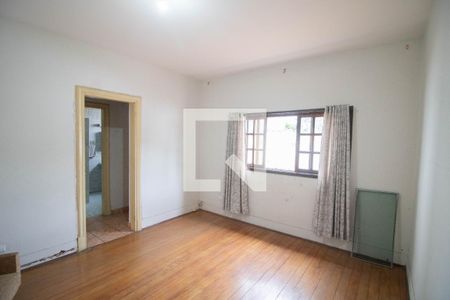 SALA 2- PISO SUPERIOR de casa à venda com 4 quartos, 250m² em Chora Menino, São Paulo