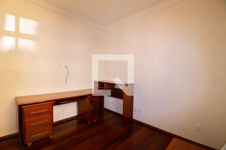 Quarto 02 de apartamento para alugar com 2 quartos, 100m² em Alto Barroca, Belo Horizonte