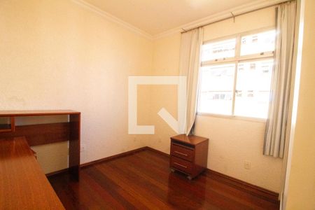 Quarto 02 de apartamento para alugar com 2 quartos, 100m² em Alto Barroca, Belo Horizonte