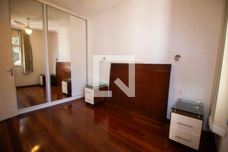 Quarto 01  de apartamento para alugar com 2 quartos, 100m² em Alto Barroca, Belo Horizonte