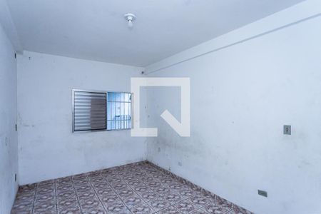 Quarto 2 de casa para alugar com 2 quartos, 100m² em Jardim Santa Lucrecia, São Paulo