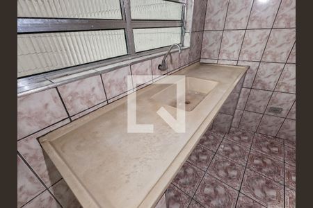 Cozinha de casa para alugar com 2 quartos, 100m² em Jardim Santa Lucrecia, São Paulo