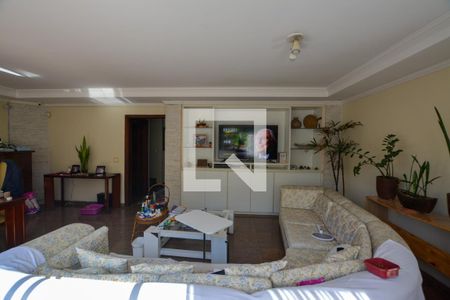 SALA de casa à venda com 6 quartos, 370m² em Butantã, São Paulo