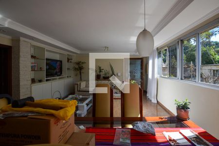 SALA de casa à venda com 6 quartos, 370m² em Butantã, São Paulo