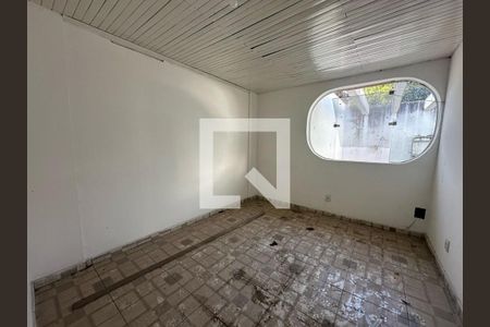 Casa para alugar com 5 quartos, 453m² em São Luiz, Belo Horizonte