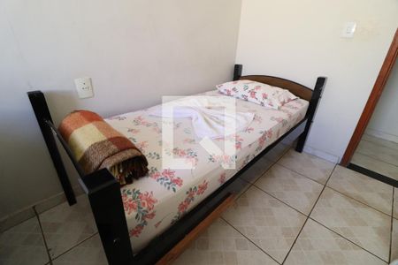 Casa para alugar com 2 quartos, 60m² em Santa Mônica, Uberlândia