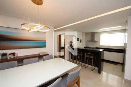 Sala de apartamento à venda com 3 quartos, 163m² em Barreiro, Belo Horizonte