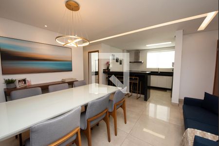 Sala de apartamento à venda com 3 quartos, 163m² em Barreiro, Belo Horizonte