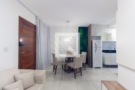 Sala de apartamento para alugar com 1 quarto, 43m² em Vila Ivone, São Paulo