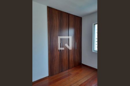Quarto  de apartamento à venda com 3 quartos, 100m² em Serra, Belo Horizonte