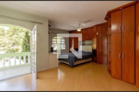 Casa à venda com 4 quartos, 300m² em Jardim Bom Clima, Guarulhos