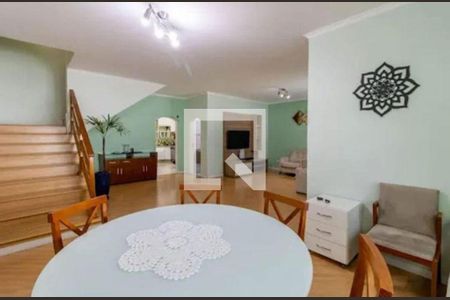 Casa à venda com 4 quartos, 300m² em Jardim Bom Clima, Guarulhos