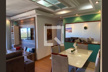 Sala de apartamento à venda com 3 quartos, 65m² em Continental, Osasco