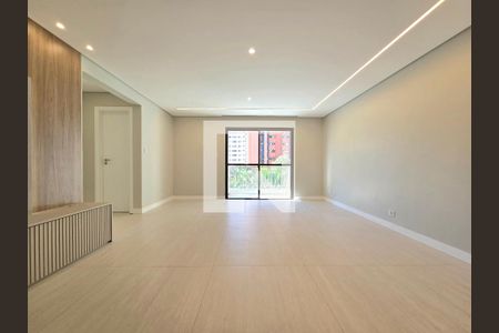 Sala de apartamento à venda com 3 quartos, 130m² em Moema, São Paulo