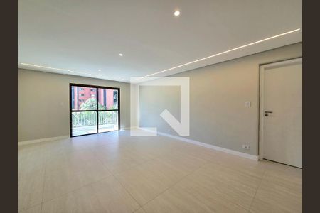 Sala de apartamento à venda com 3 quartos, 130m² em Moema, São Paulo