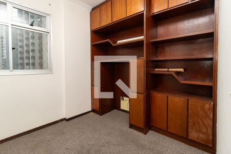 Apartamento à venda com 2 quartos, 61m² em Cristo Rei, Curitiba
