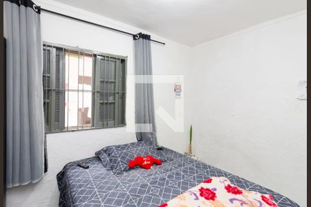 Quarto 2 de casa à venda com 3 quartos, 150m² em Vila Rosaria, São Paulo