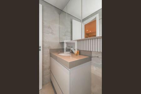 Banheiro da Suíte de apartamento à venda com 3 quartos, 109m² em Petrópolis, Porto Alegre