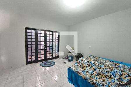 Quarto 1 de casa para alugar com 2 quartos, 110m² em Jardim Santa Rosa, Campinas