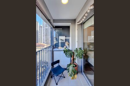 Varanda de kitnet/studio para alugar com 1 quarto, 27m² em Ipiranga, São Paulo