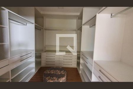 Casa à venda com 3 quartos, 353m² em Swiss Park, Campinas