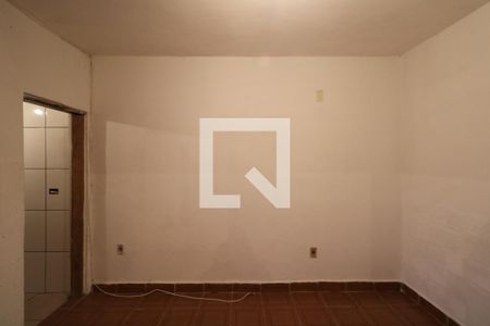 Quarto de casa para alugar com 1 quarto, 50m² em Taboão, Diadema