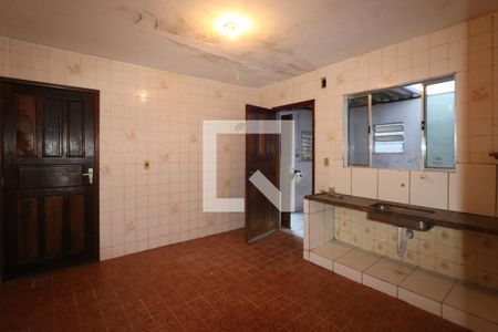 Cozinha de casa para alugar com 1 quarto, 50m² em Taboão, Diadema