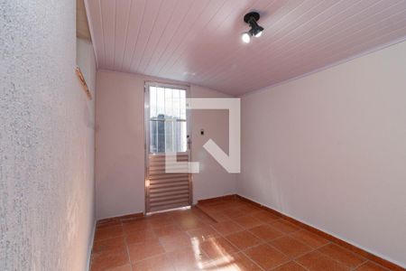 Hall de entrada de casa para alugar com 2 quartos, 70m² em Tremembé, São Paulo