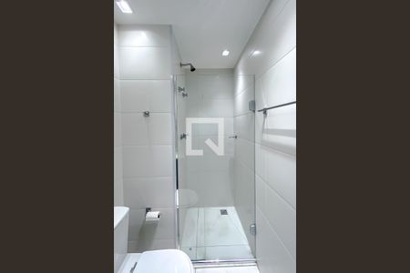 Banheiro de apartamento para alugar com 1 quarto, 21m² em Pompeia, São Paulo