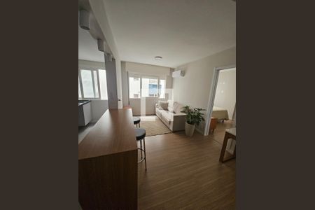 Sala/Cozinha de apartamento para alugar com 1 quarto, 40m² em Centro Histórico, Porto Alegre