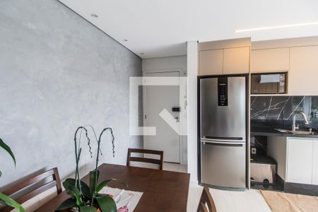Sala  de apartamento para alugar com 3 quartos, 63m² em Alphaville Empresarial, Barueri