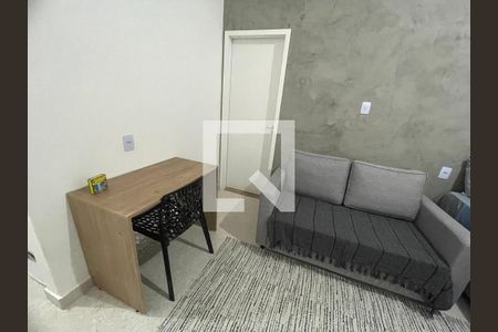 Sala / Quarto de kitnet/studio à venda com 1 quarto, 22m² em Copacabana, Rio de Janeiro
