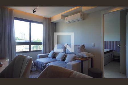 Sala  de apartamento para alugar com 1 quarto, 46m² em Passo D’areia, Porto Alegre
