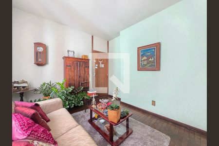 Sala  de apartamento à venda com 3 quartos, 95m² em Sion, Belo Horizonte