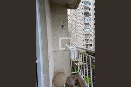 Varanda de apartamento à venda com 2 quartos, 52m² em Vila Pirajussara, São Paulo