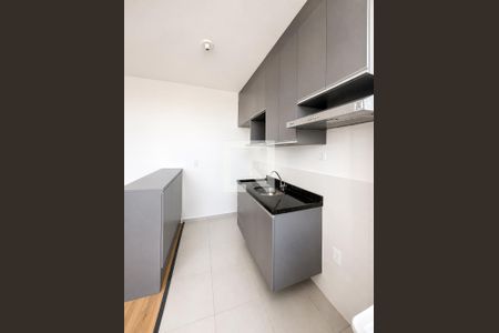 Sala/cozinha de apartamento para alugar com 2 quartos, 45m² em Água Branca, São Paulo