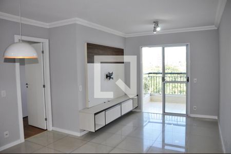 Detalhe - Sala e Sala de Jantar de apartamento para alugar com 3 quartos, 82m² em Vila Cruz das Almas, São Paulo