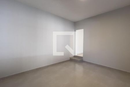 Quarto de casa para alugar com 1 quarto, 60m² em Taboão, Guarulhos
