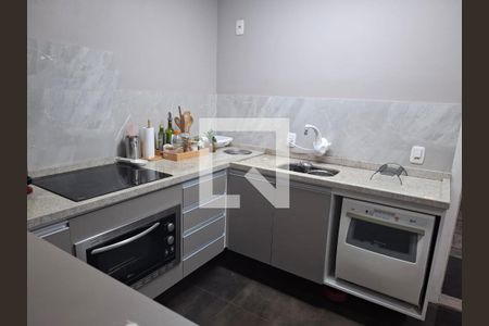 Cozinha de casa de condomínio para alugar com 2 quartos, 117m² em Parque Santa Fé, Porto Alegre