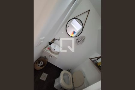 Lavabo de casa de condomínio para alugar com 2 quartos, 117m² em Parque Santa Fé, Porto Alegre