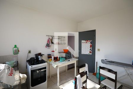Cozinha 2 de casa à venda com 3 quartos, 300m² em Jardim Nosso Lar, São Paulo
