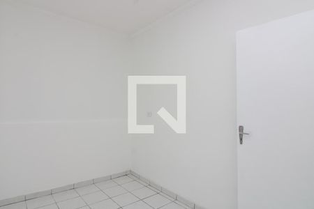 Quarto 2 de casa para alugar com 2 quartos, 70m² em Vila Ré, São Paulo