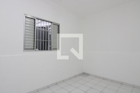 Quarto 2 de casa para alugar com 2 quartos, 70m² em Vila Ré, São Paulo
