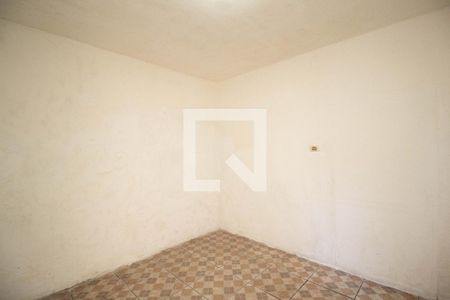 Casa 1 - Sala/Quarto de casa para alugar com 5 quartos, 90m² em Vila Ramos, São Paulo