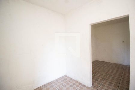 Casa 1 - Cozinha de casa para alugar com 5 quartos, 90m² em Vila Ramos, São Paulo