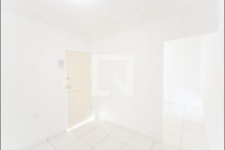 Casa para alugar com 1 quarto, 25m² em Jardim dos Pimentas, Guarulhos